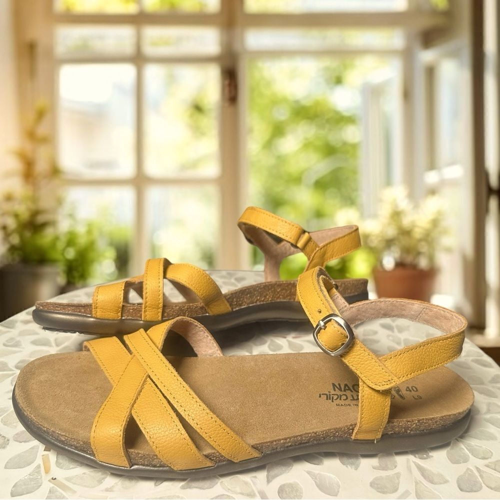 NEW NAOT Patricia Leather Women’s Sandal in Marigold Size 40 EU